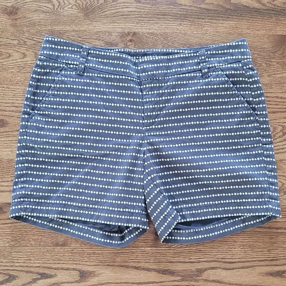 Navy/White Diamond Print Shorts